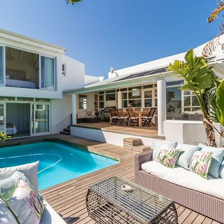 White Waves Beach House โบลแบร์กสตรานด์ ภายนอก รูปภาพ