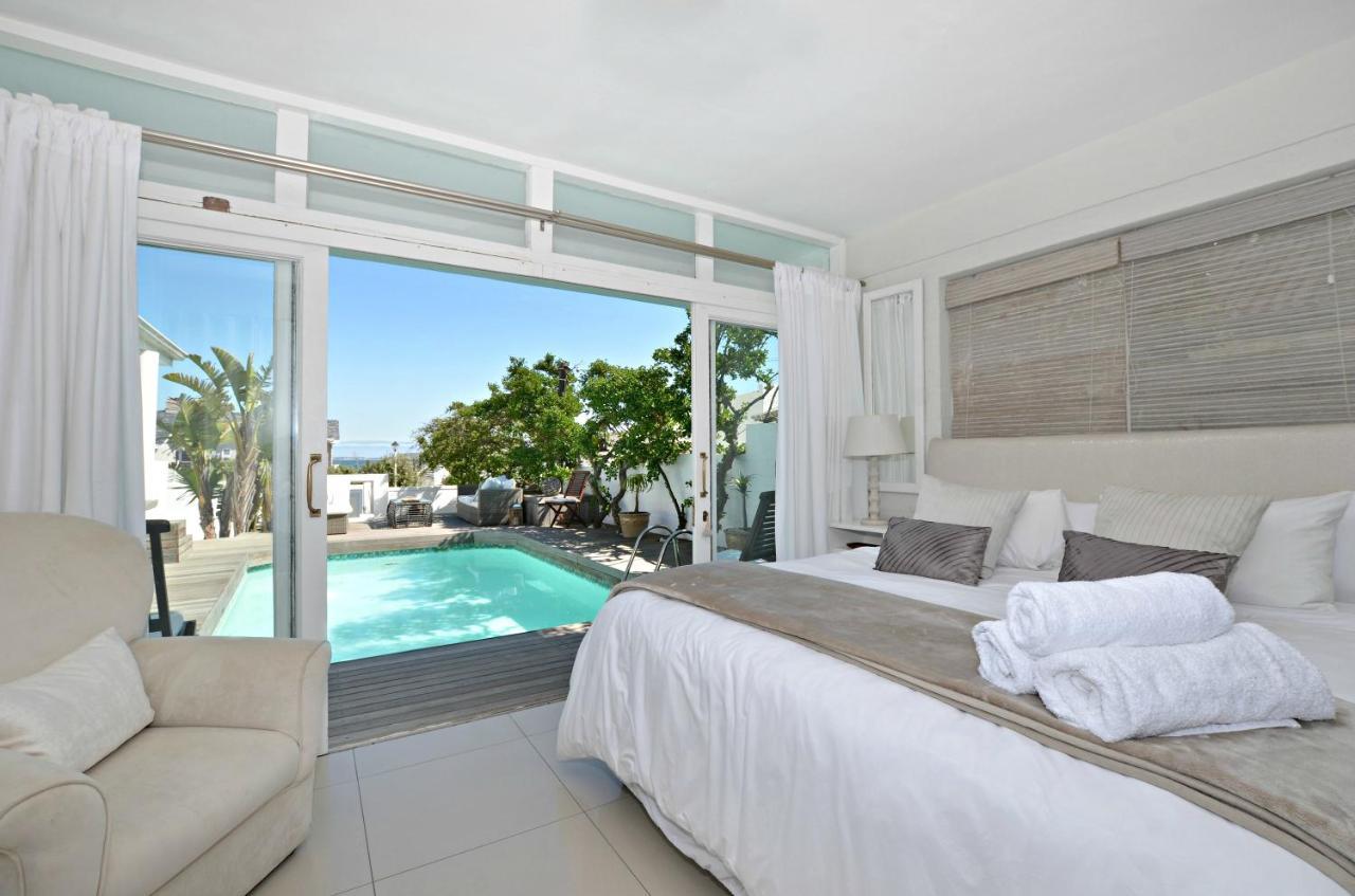 White Waves Beach House โบลแบร์กสตรานด์ ภายนอก รูปภาพ